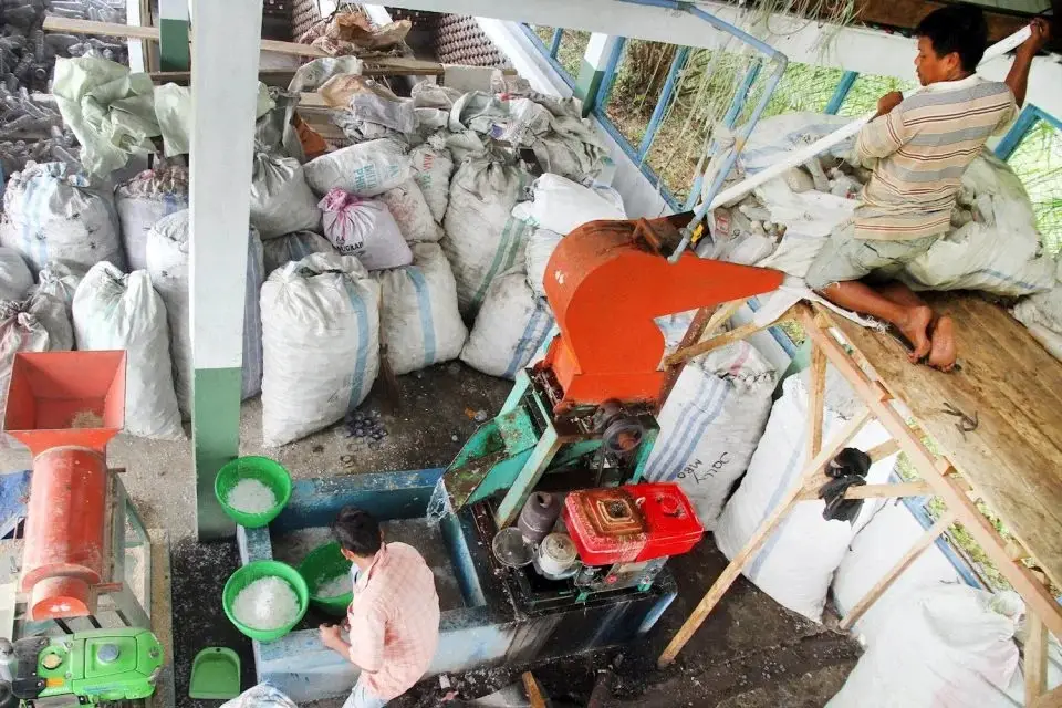 Ekspor Produk Daur Limbah Plastik